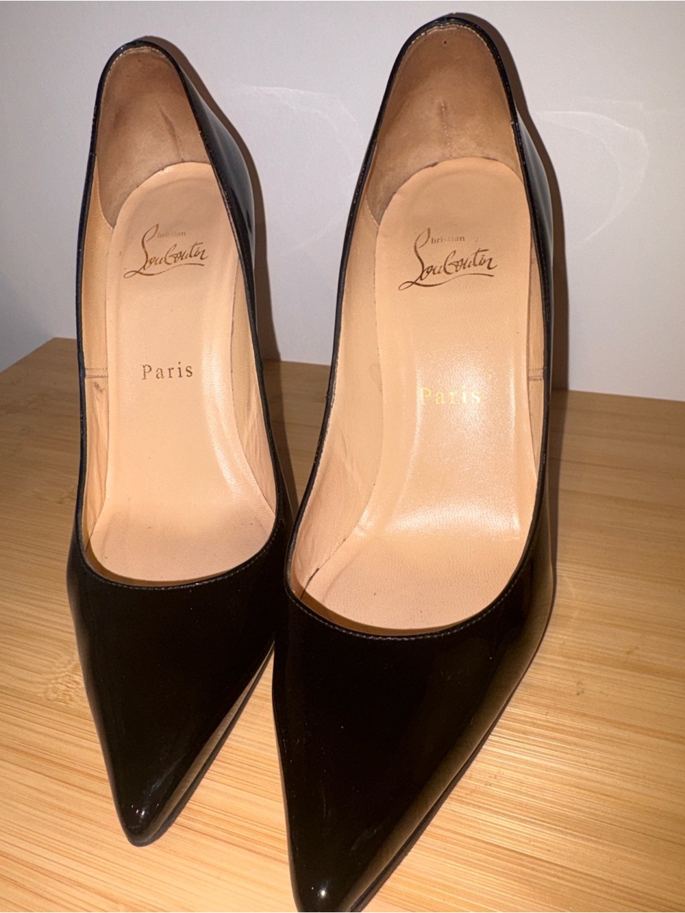 Christian Louboutin Black Patent Leather Pointed Stiletto with Red Sole - Picture 4 of 12